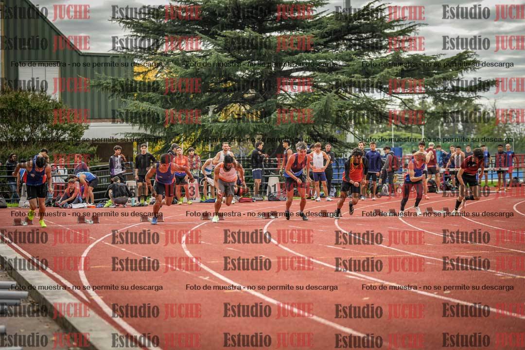 Fotos de los 100 m llanos de varones