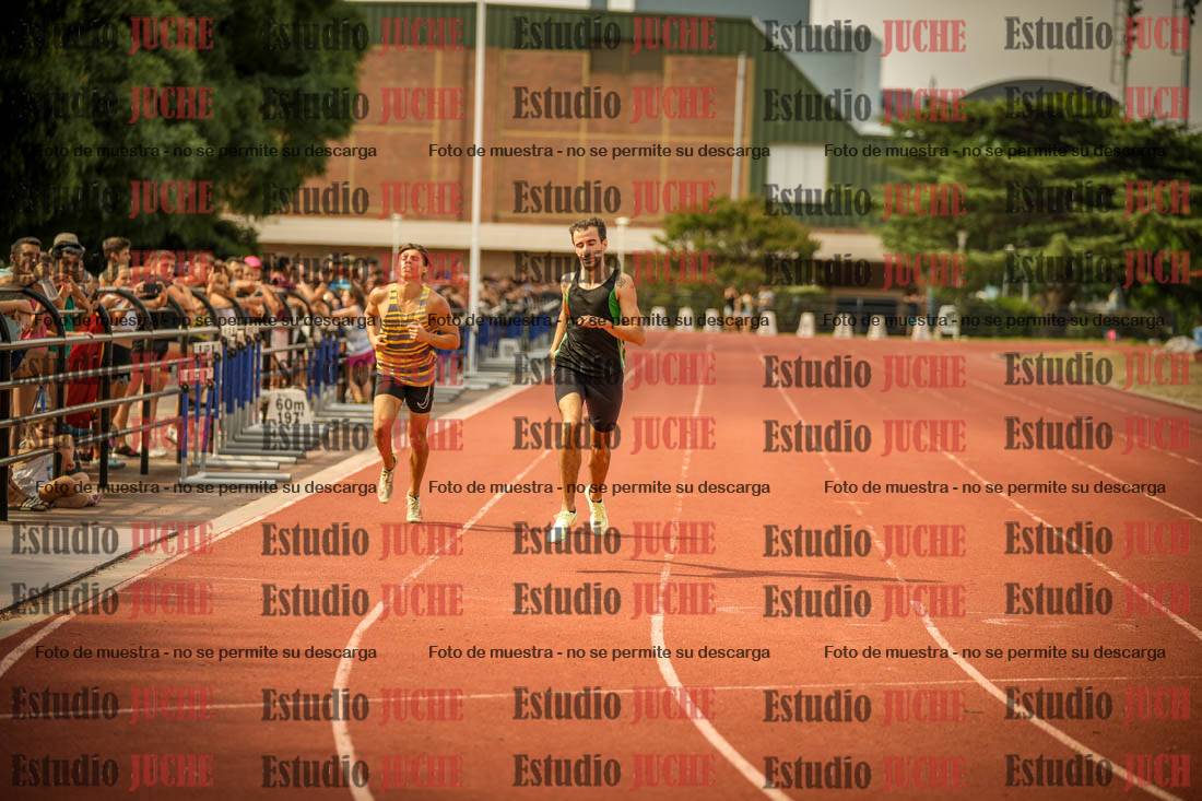 Fotos de los 400 m llanos de varones