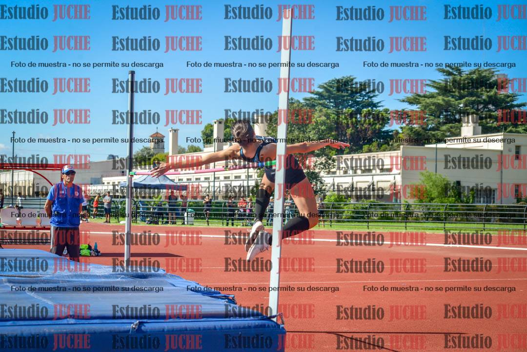 Fotos del salto en alto de mujeres