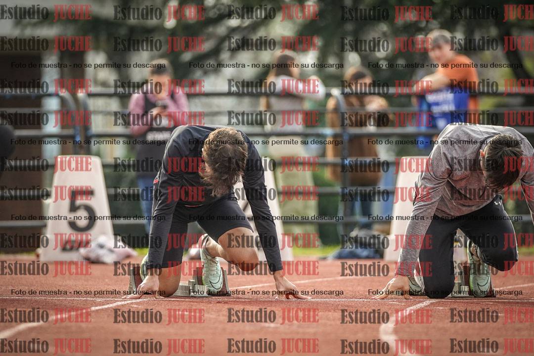 Fotos de los 100 m llanos de varones