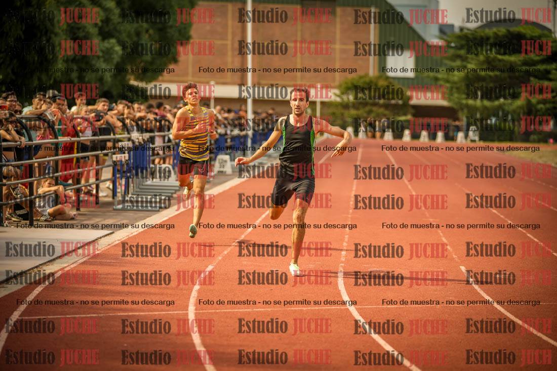Fotos de los 400 m llanos de varones
