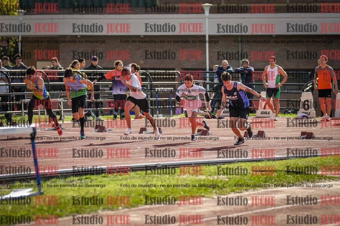 Fotos de los 100 m llanos de varones