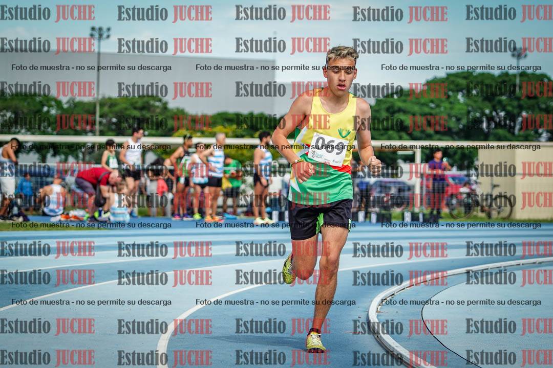 Fotos de los 1000 m llanos de varones