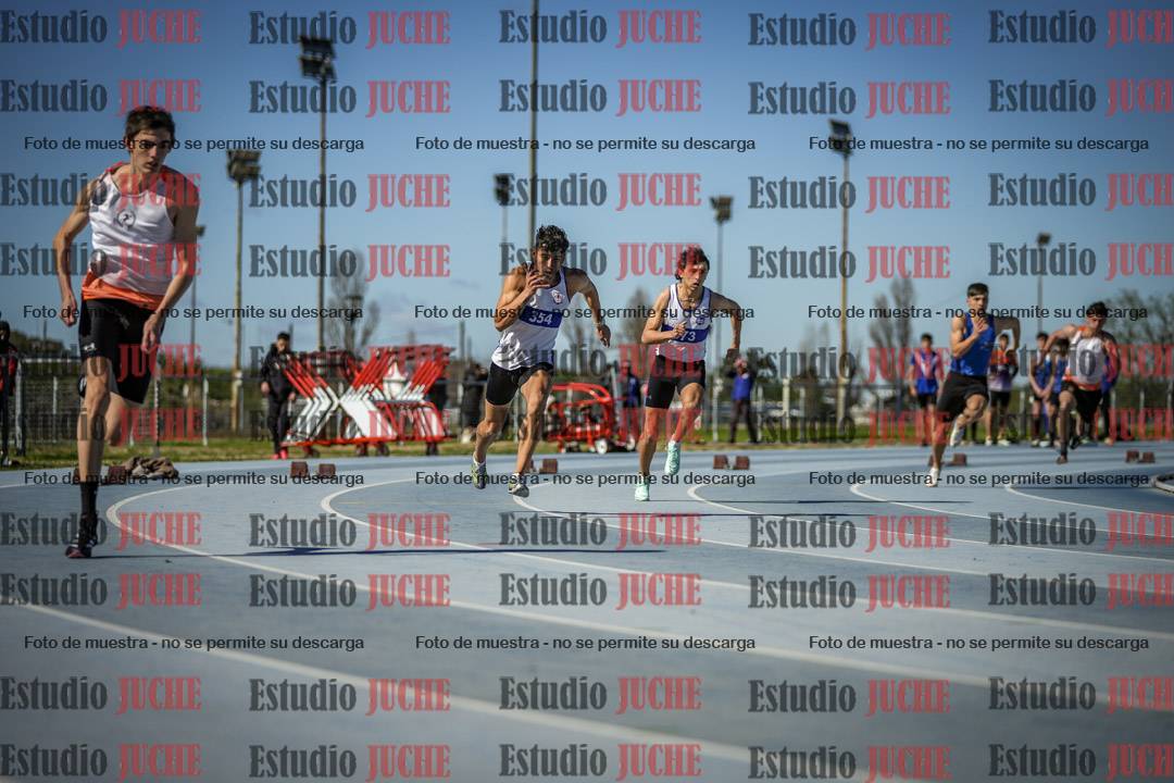 Fotos de los 200 m llanos de varones