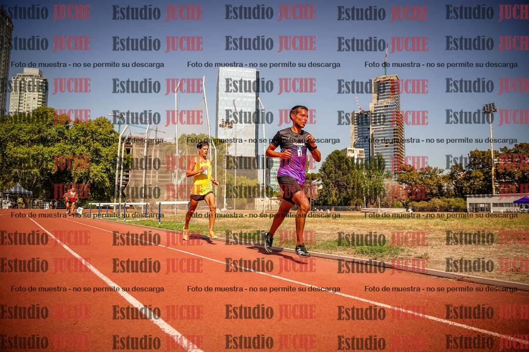 Fotos de los 3000 m llanos de varones