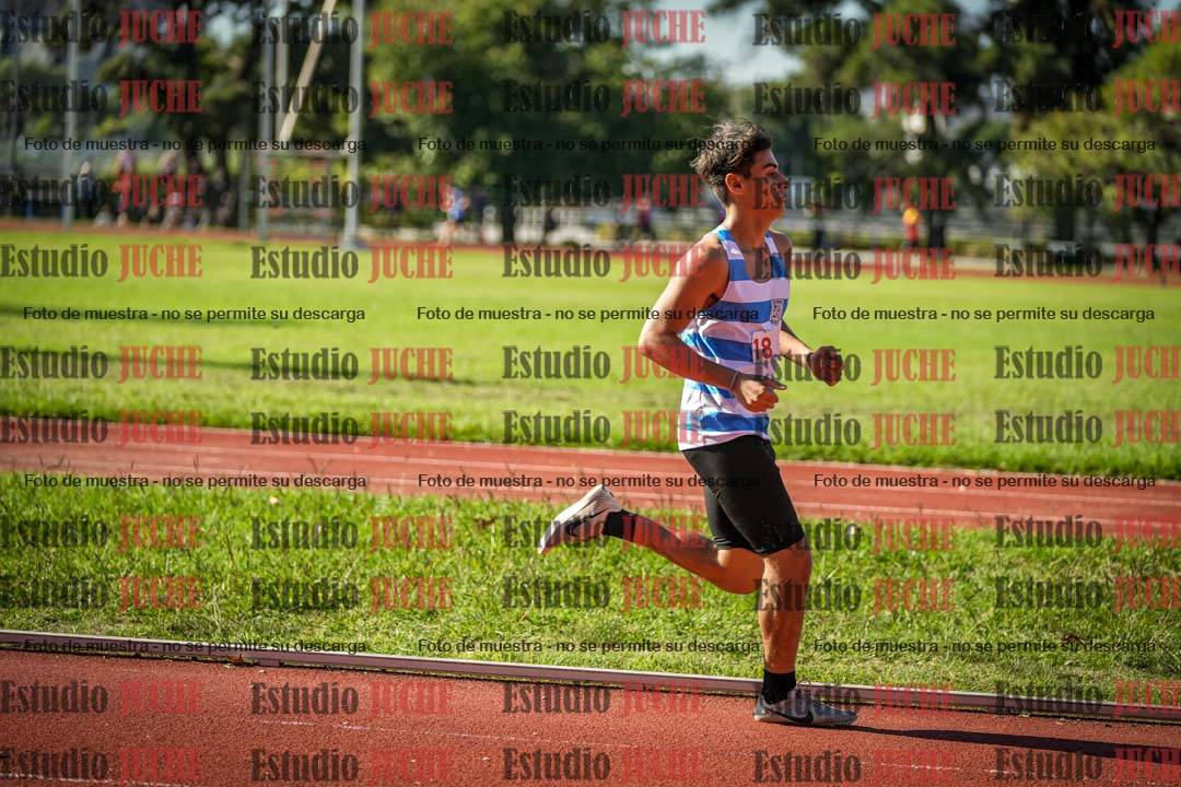 Fotos de los 2400 m llanos de varones