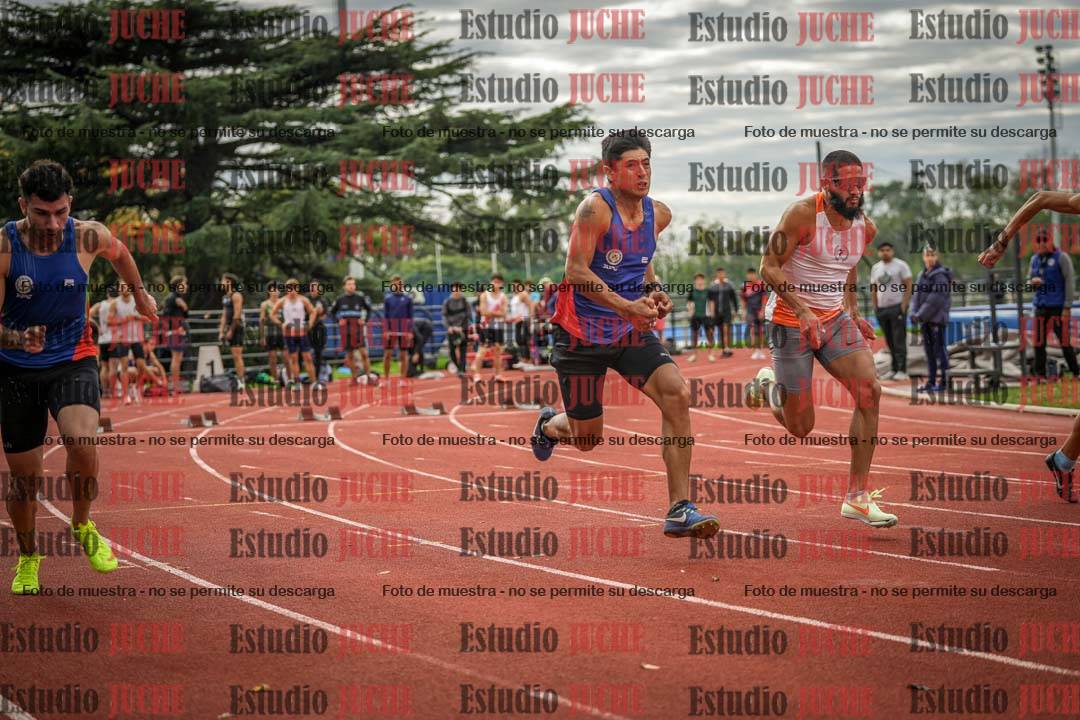 Fotos de los 100 m llanos de varones