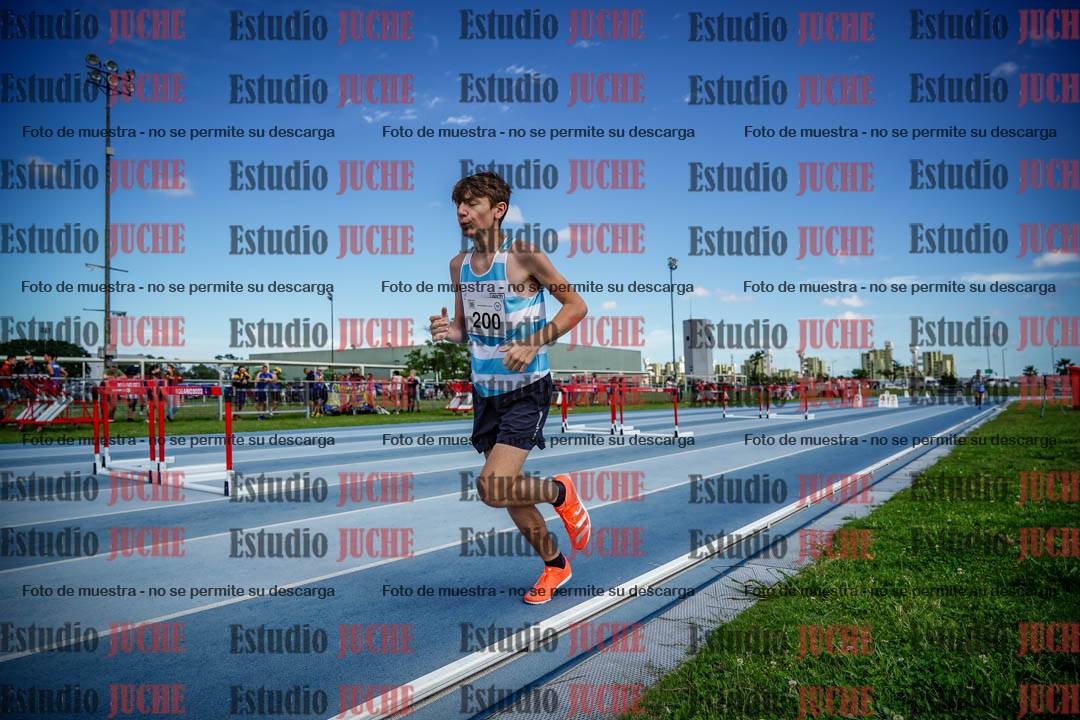 Fotos de los 1000 m llanos de varones