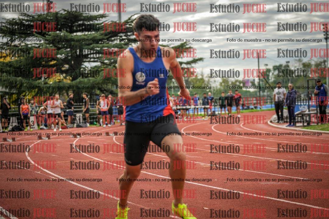 Fotos de los 100 m llanos de varones