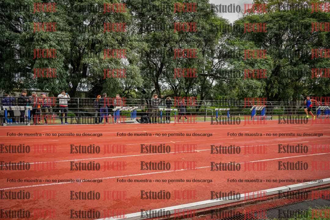 Fotos de los 100 m llanos de varones
