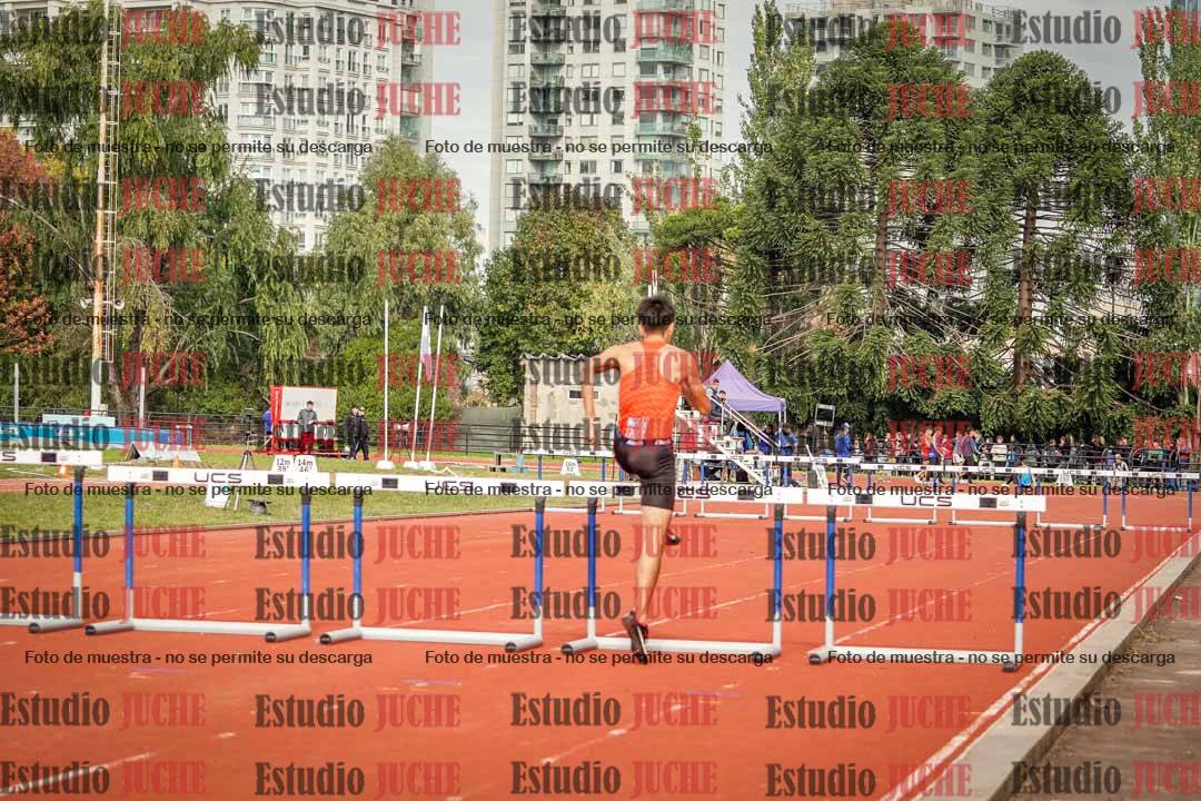 Fotos de los 400 m con vallas de varones