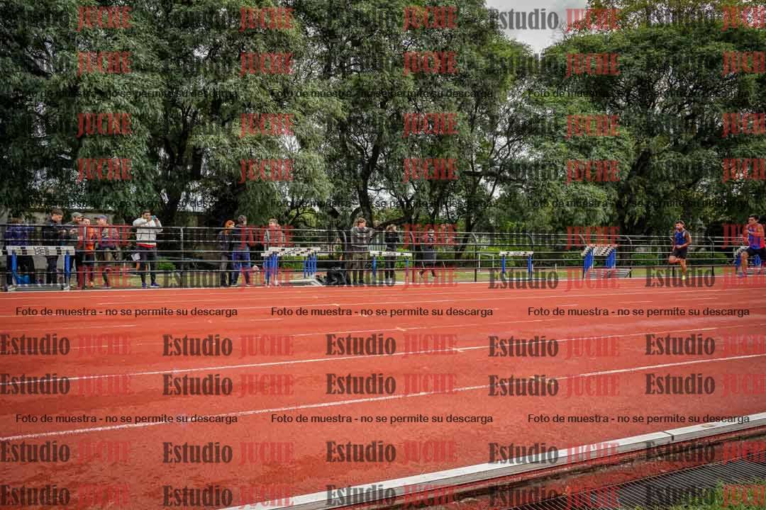Fotos de los 100 m llanos de varones