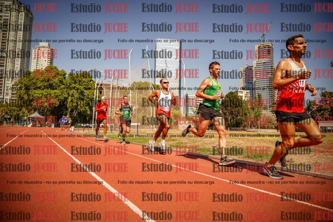 Fotos de los 3000 m llanos de varones