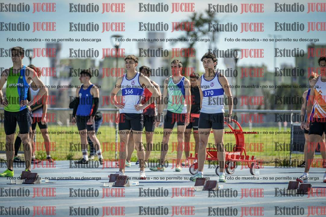 Fotos de los 100 m llanos de varones