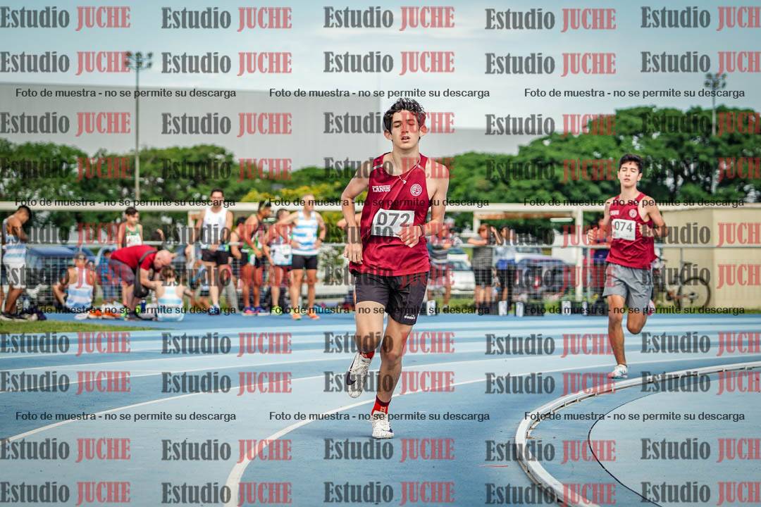 Fotos de los 1000 m llanos de varones