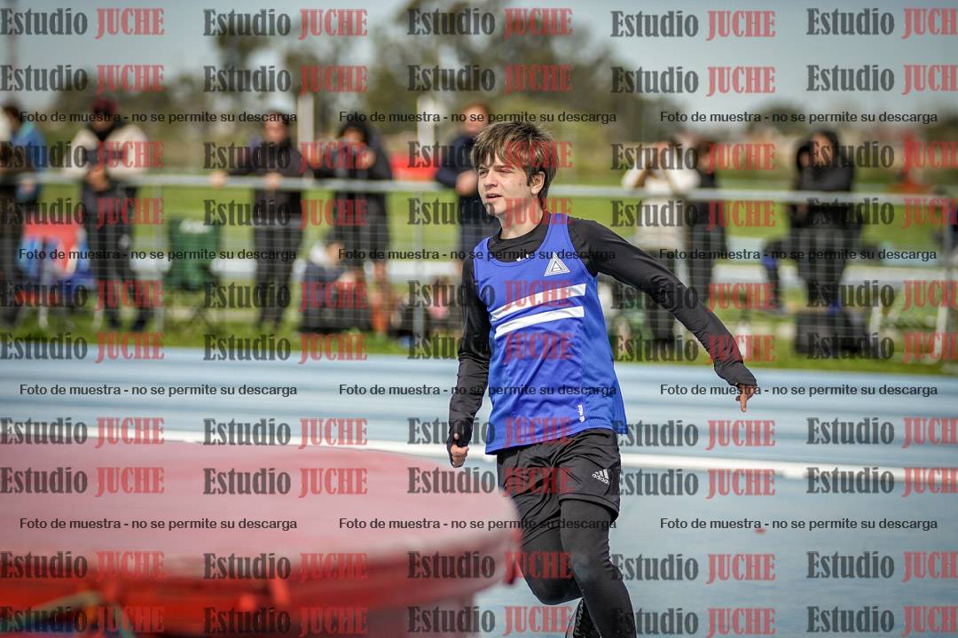 Fotos del salto en alto de varones - todas las categorías (incluye combinadas)