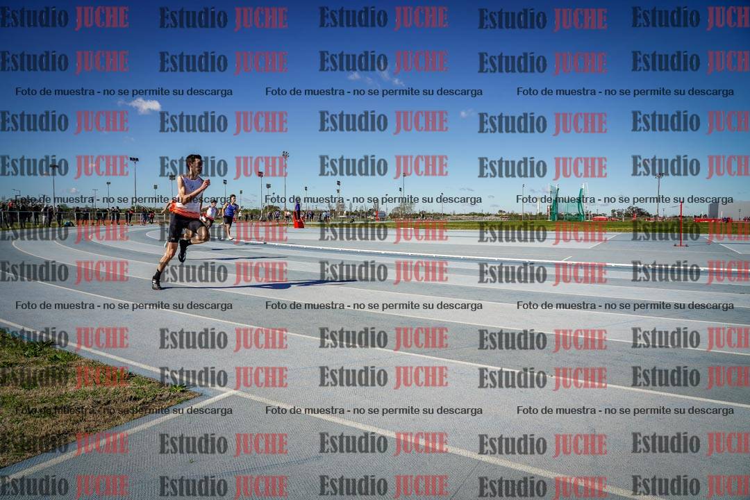 Fotos de los 200 m llanos de varones