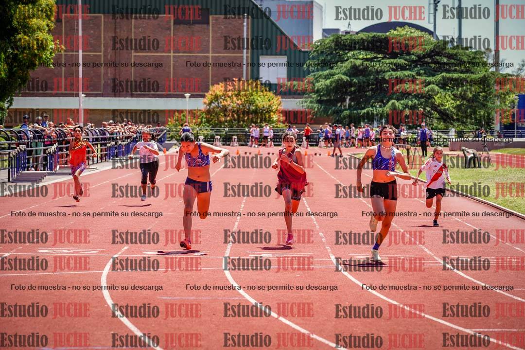 Fotos de los 80 m llanos de mujeres