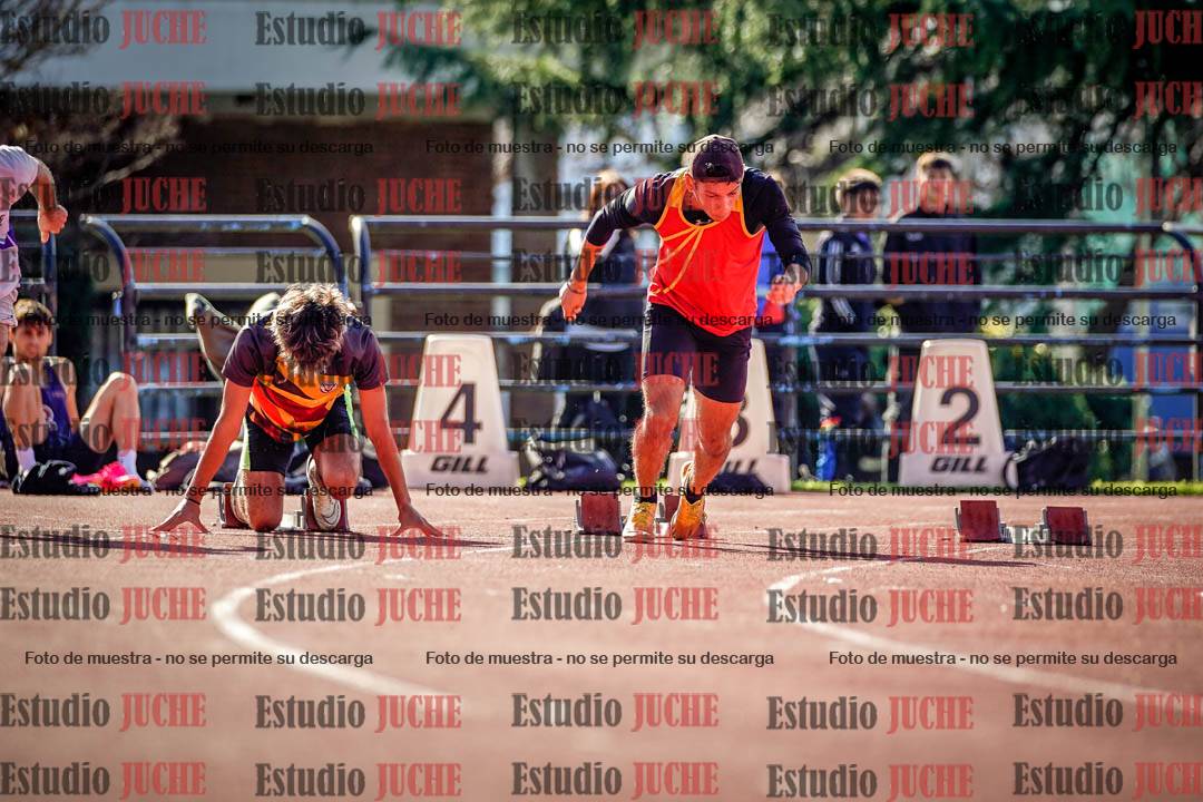 Fotos de los 100 m llanos de varones