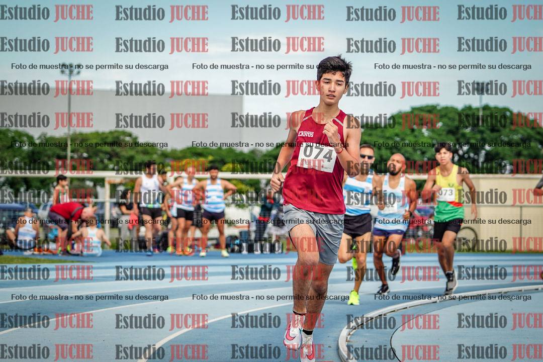 Fotos de los 1000 m llanos de varones