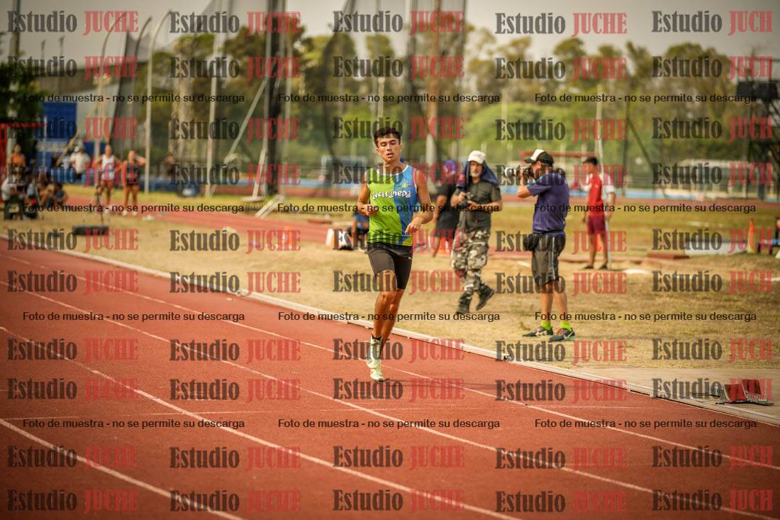 Fotos de los 400 m llanos de varones