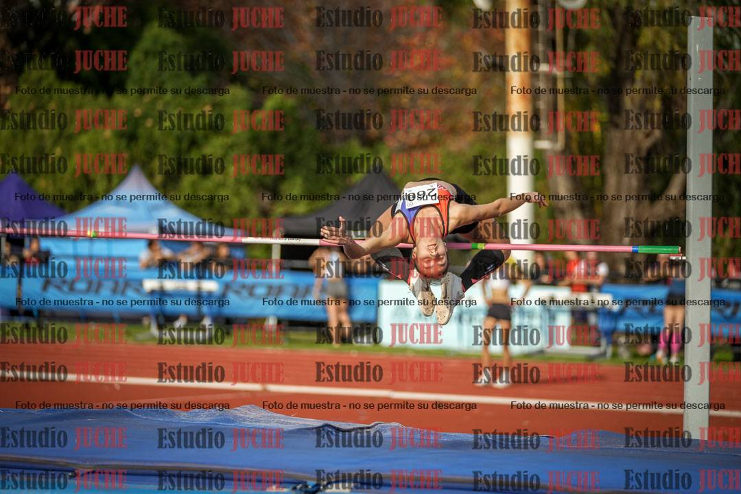 Fotos del salto en alto de mujeres