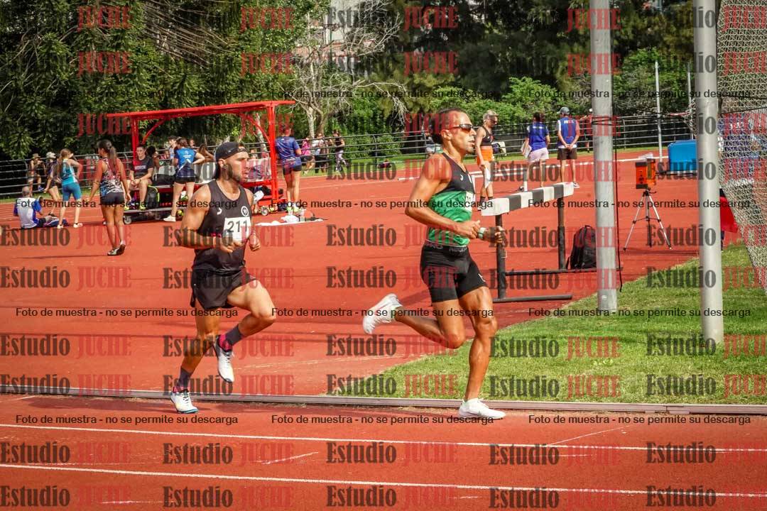 Fotos de los 3000 m llanos de varones