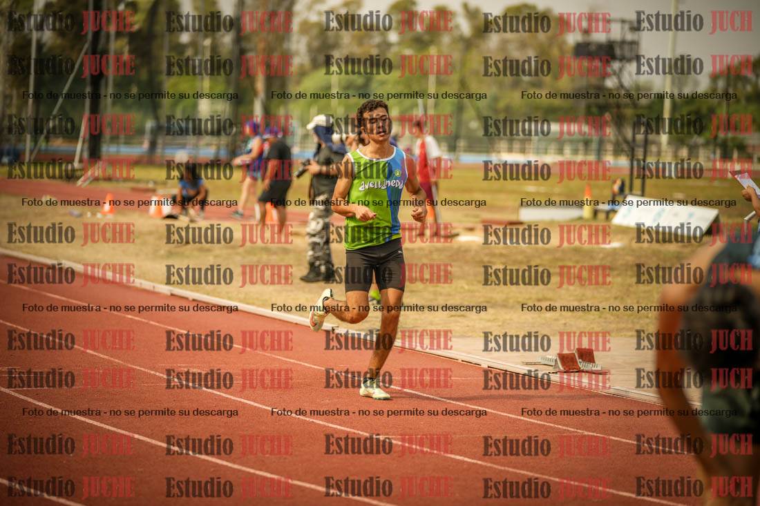 Fotos de los 400 m llanos de varones