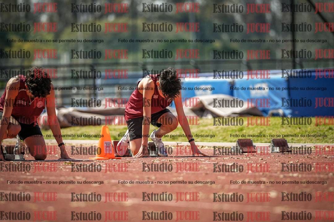 Fotos de los 80 m llanos de varones