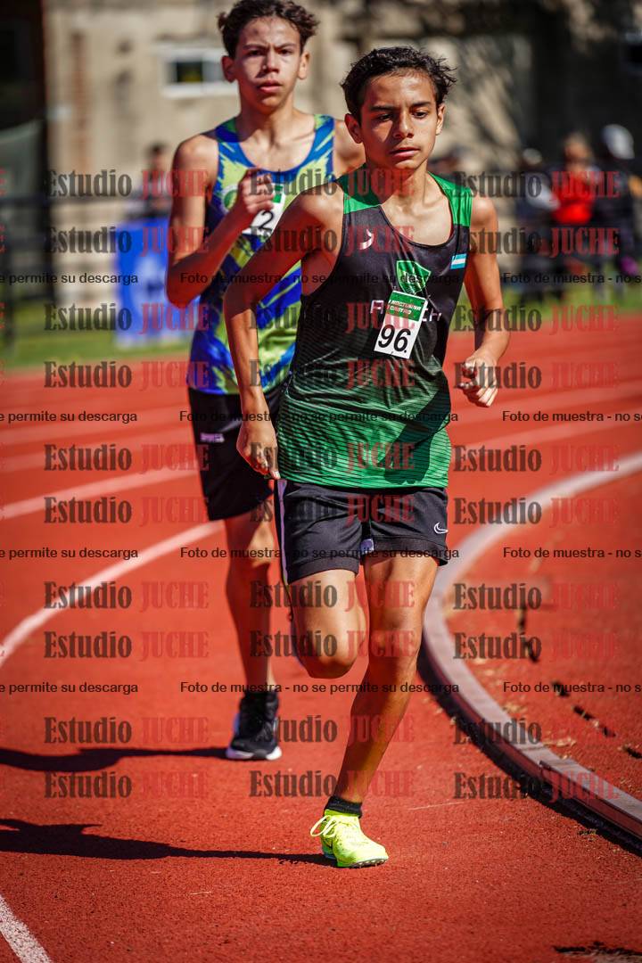 Fotos de los 2400 m de varones
