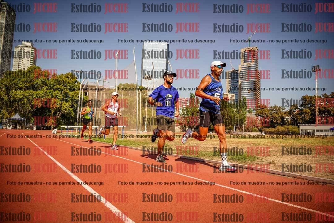 Fotos de los 3000 m llanos de varones