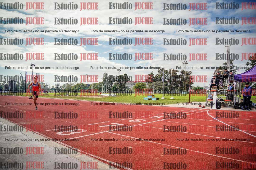 Fotos de los 400 m con vallas de varones