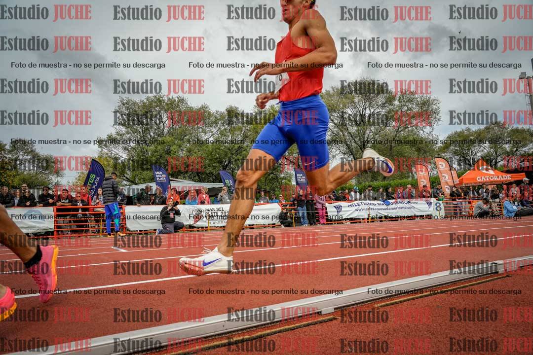 Fotos de los 800 m llanos de varones - FINAL