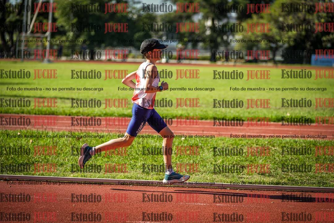 Fotos de los 2400 m llanos de varones
