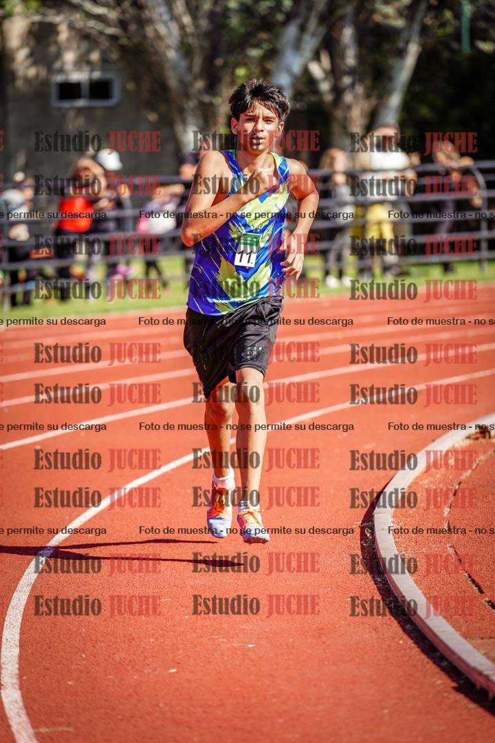 Fotos de los 2400 m de varones