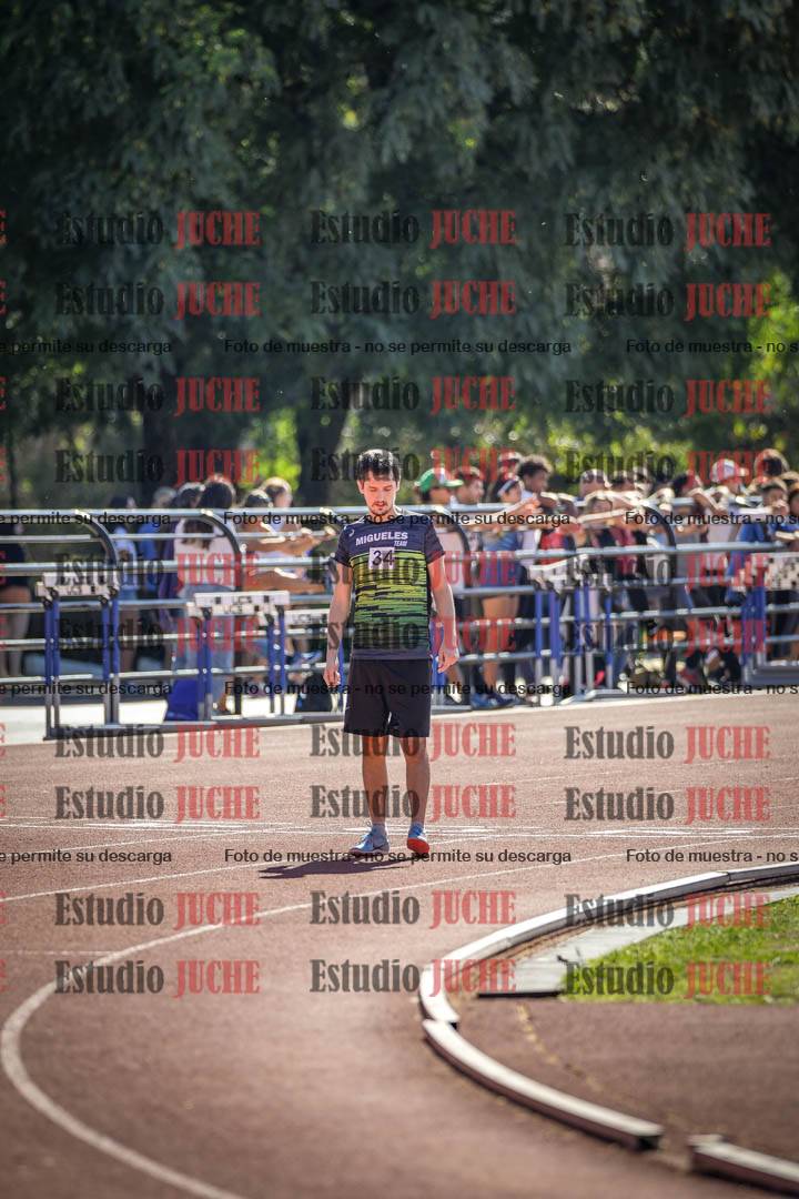 Fotos de los 800 m llanos de varones