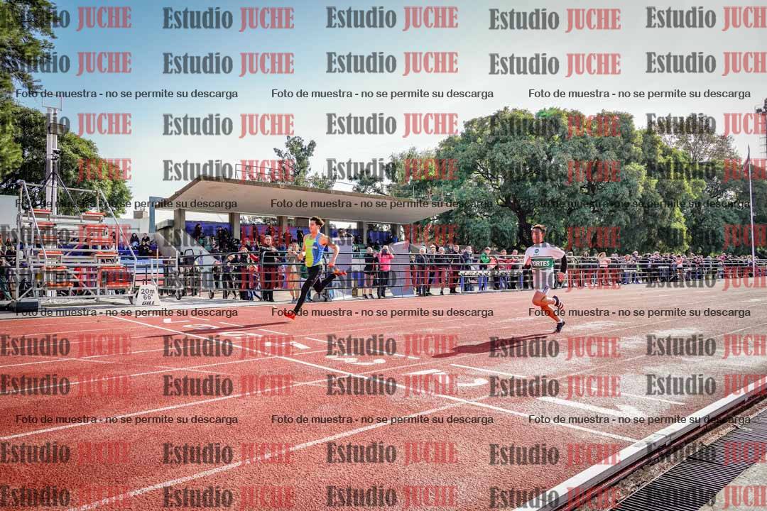 Fotos de los 100 m llanos de varones