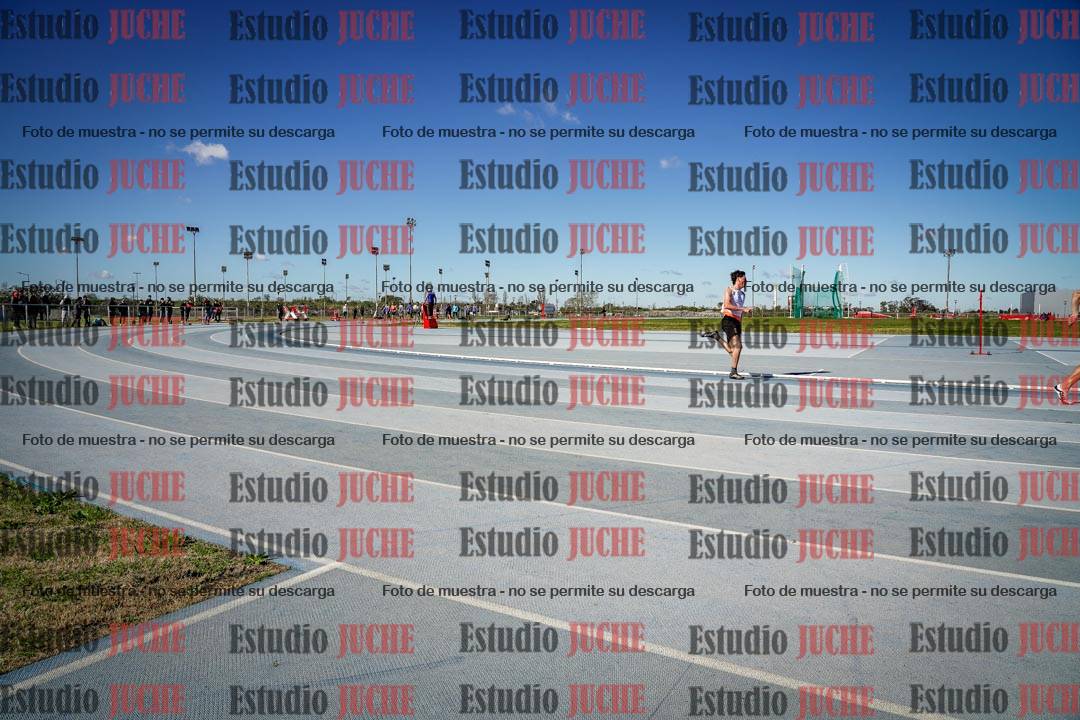 Fotos de los 200 m llanos de varones