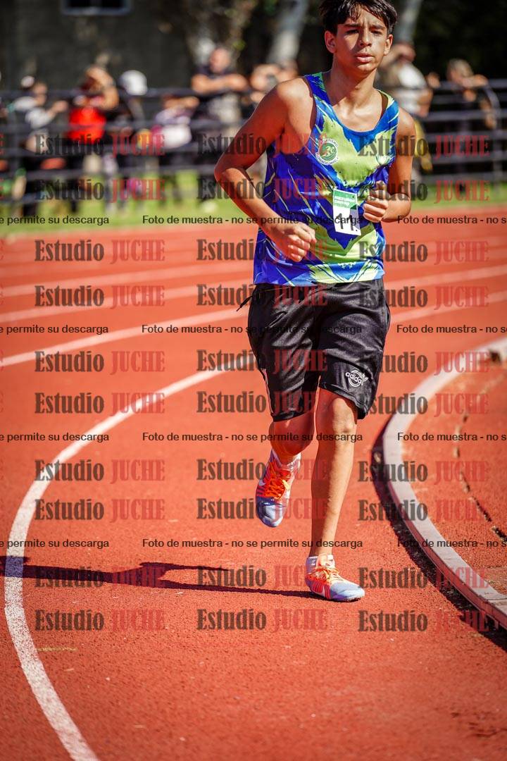 Fotos de los 2400 m de varones