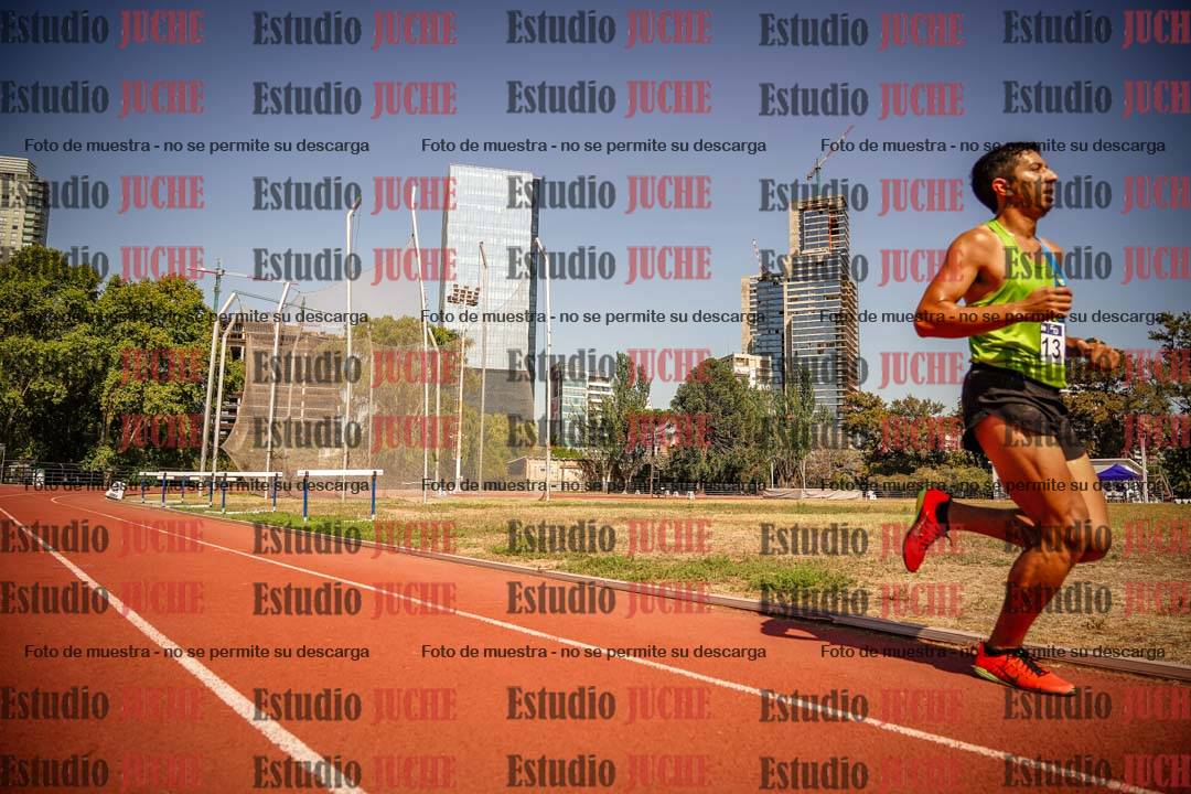 Fotos de los 3000 m llanos de varones