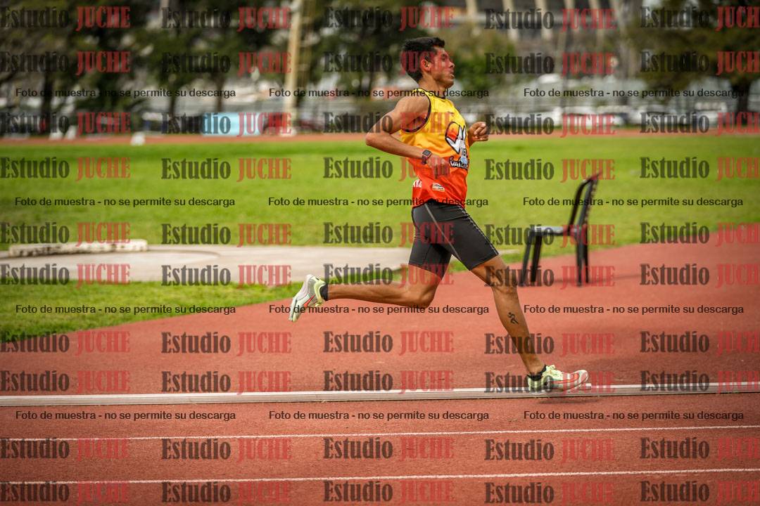 Fotos de los 1500 m llanos de varones