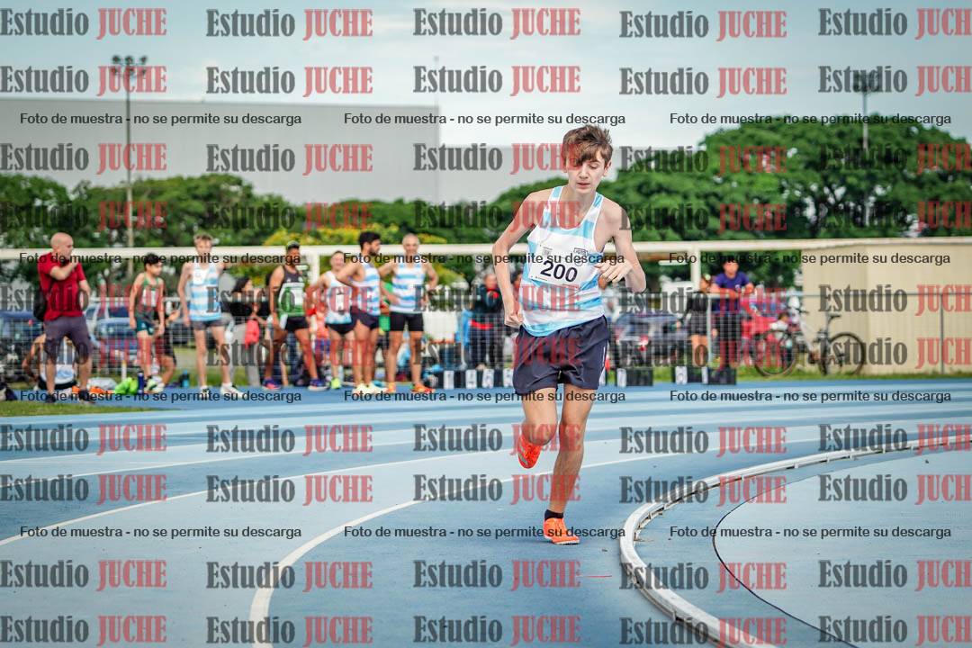 Fotos de los 1000 m llanos de varones