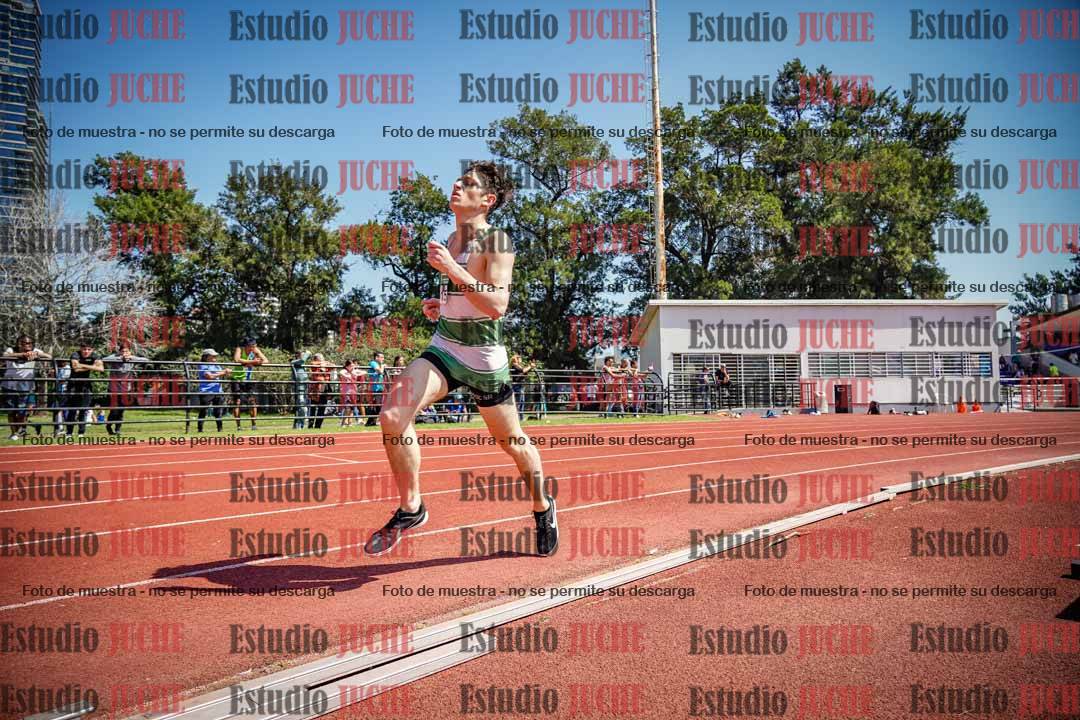 Fotos de los 800 m llanos de varones