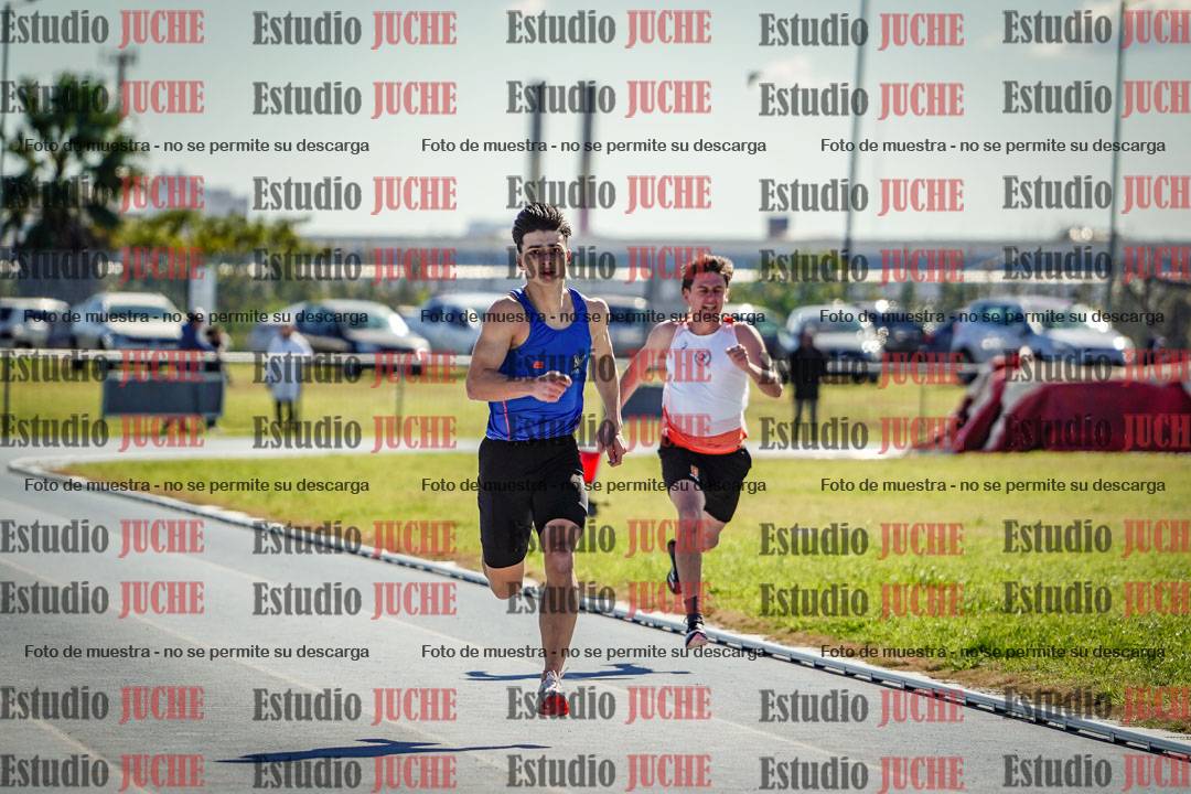 Fotos de los 200 m llanos de varones