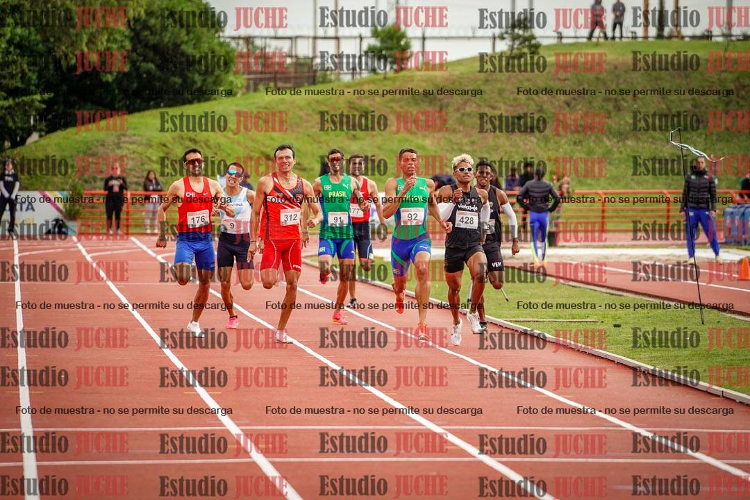 Fotos de los 800 m llanos de varones - FINAL