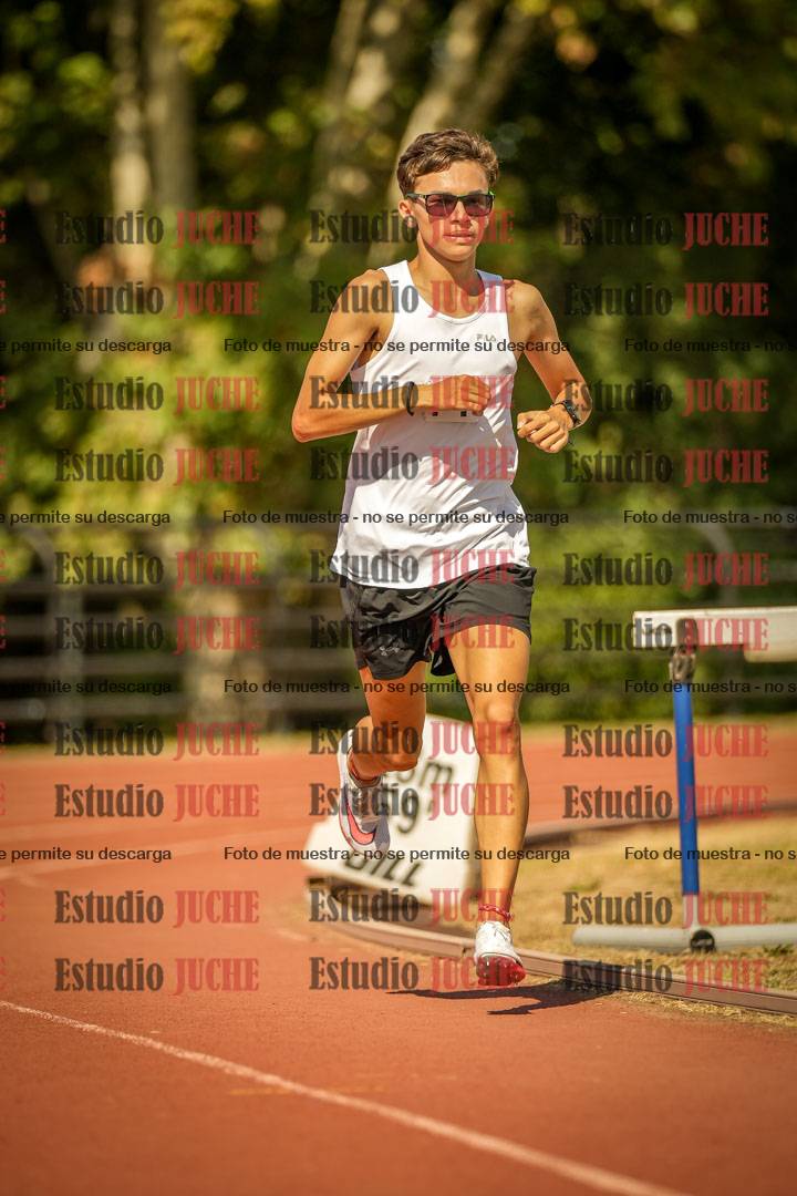 Fotos de los 3000 m llanos de varones
