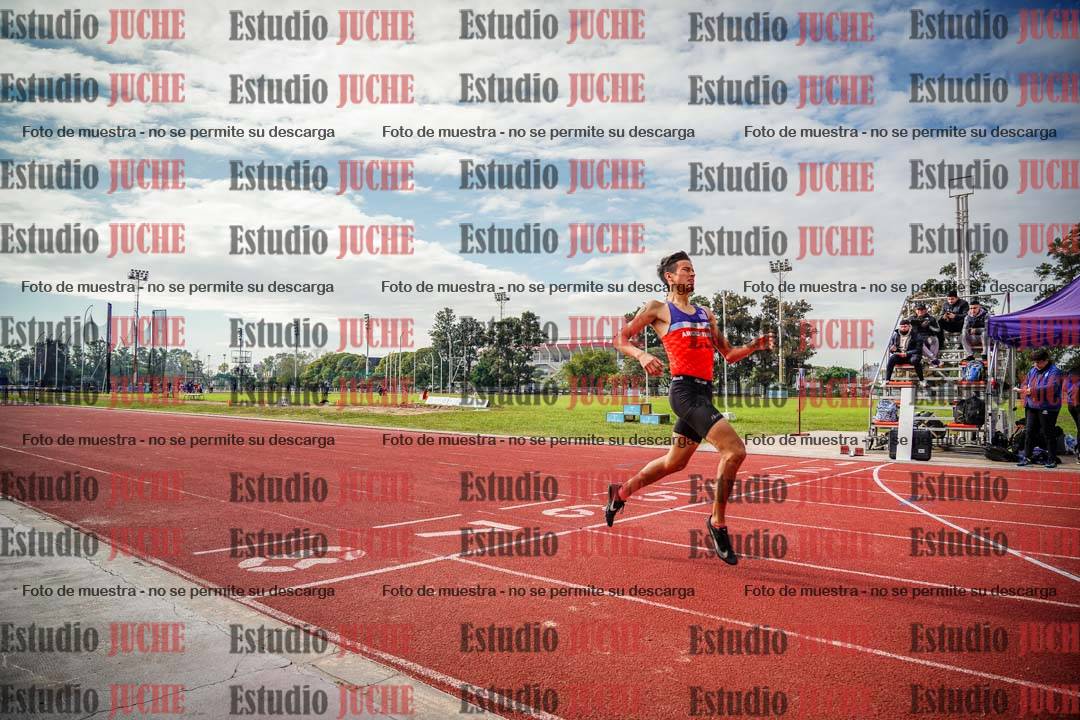 Fotos de los 400 m con vallas de varones
