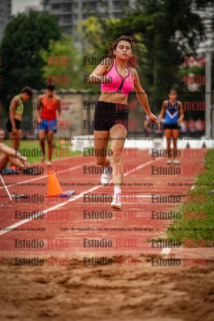 Fotos del salto triple - tabla de 8 y 10