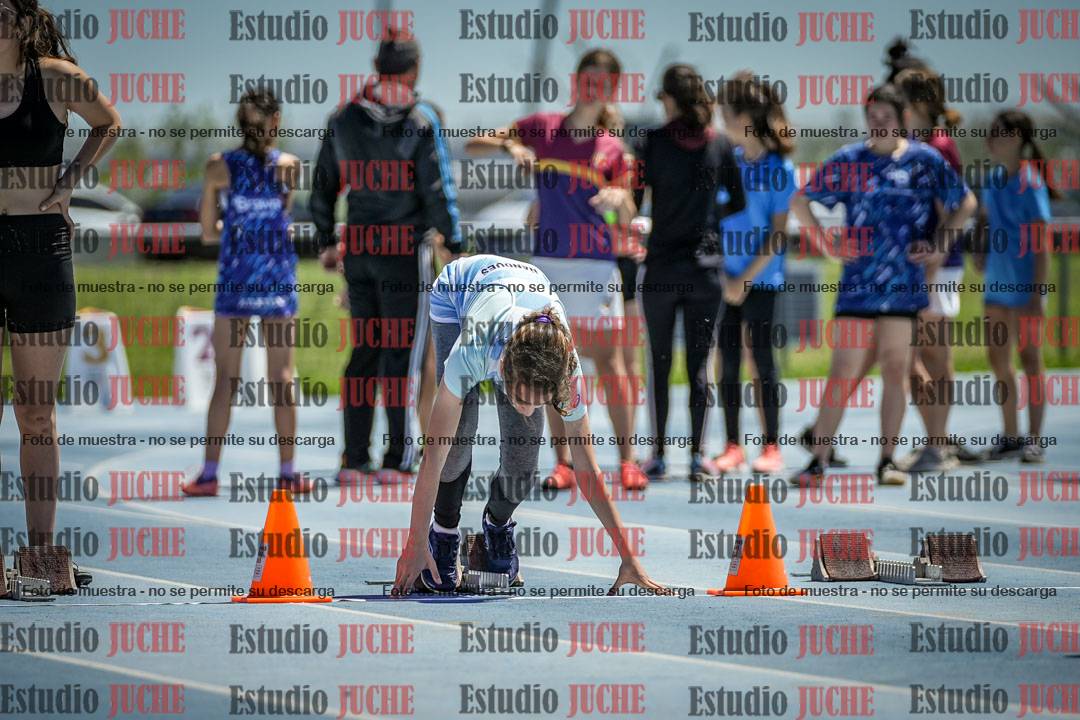 Fotos de los 80 m llanos de mujeres