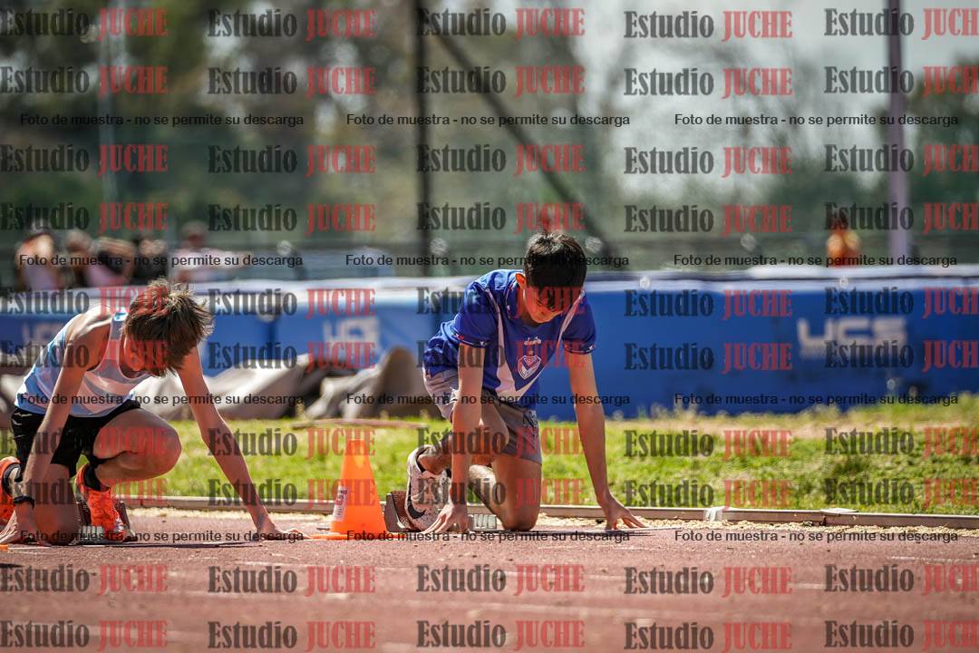 Fotos de los 80 m llanos de varones